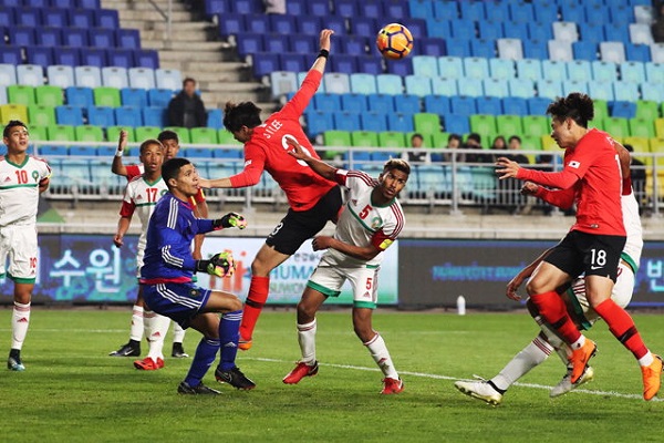 U19 Hàn Quốc tỏ ra không hề kém cạnh so với các đàn anh U23