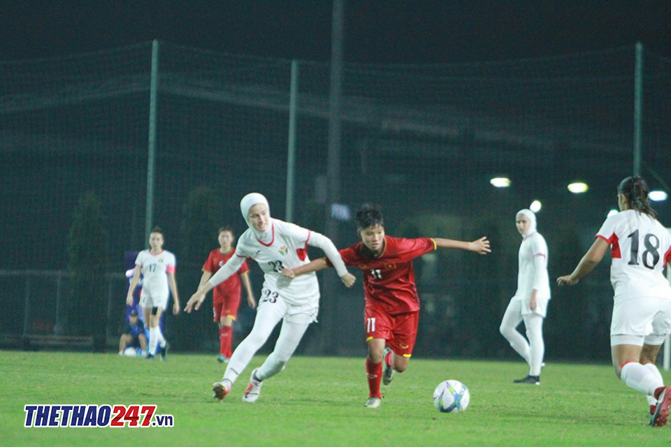 U19 nữ Việt Nam chơi quá thuyết phục trước U19 Jordan (Ảnh: Ngọc Bảo)