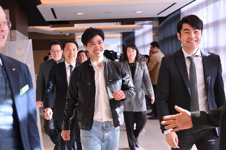 Công Phượng rạng rỡ trong ngày ra mắt Incheon United
