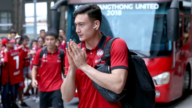 Van Lâm đang đạt phong độ cao trong màu áo Muangthong