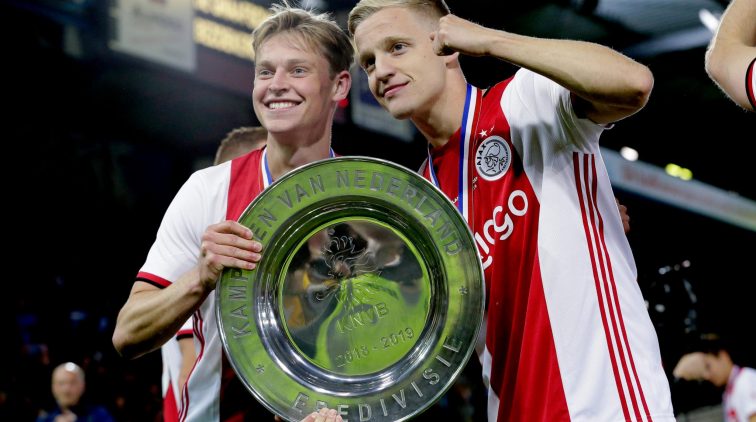 Real muốn biến Donny (phải) thành kịch địch của Frenkie Real Madrid, Donny van de Beek, Real, Donny, Van de Beek, Madrid