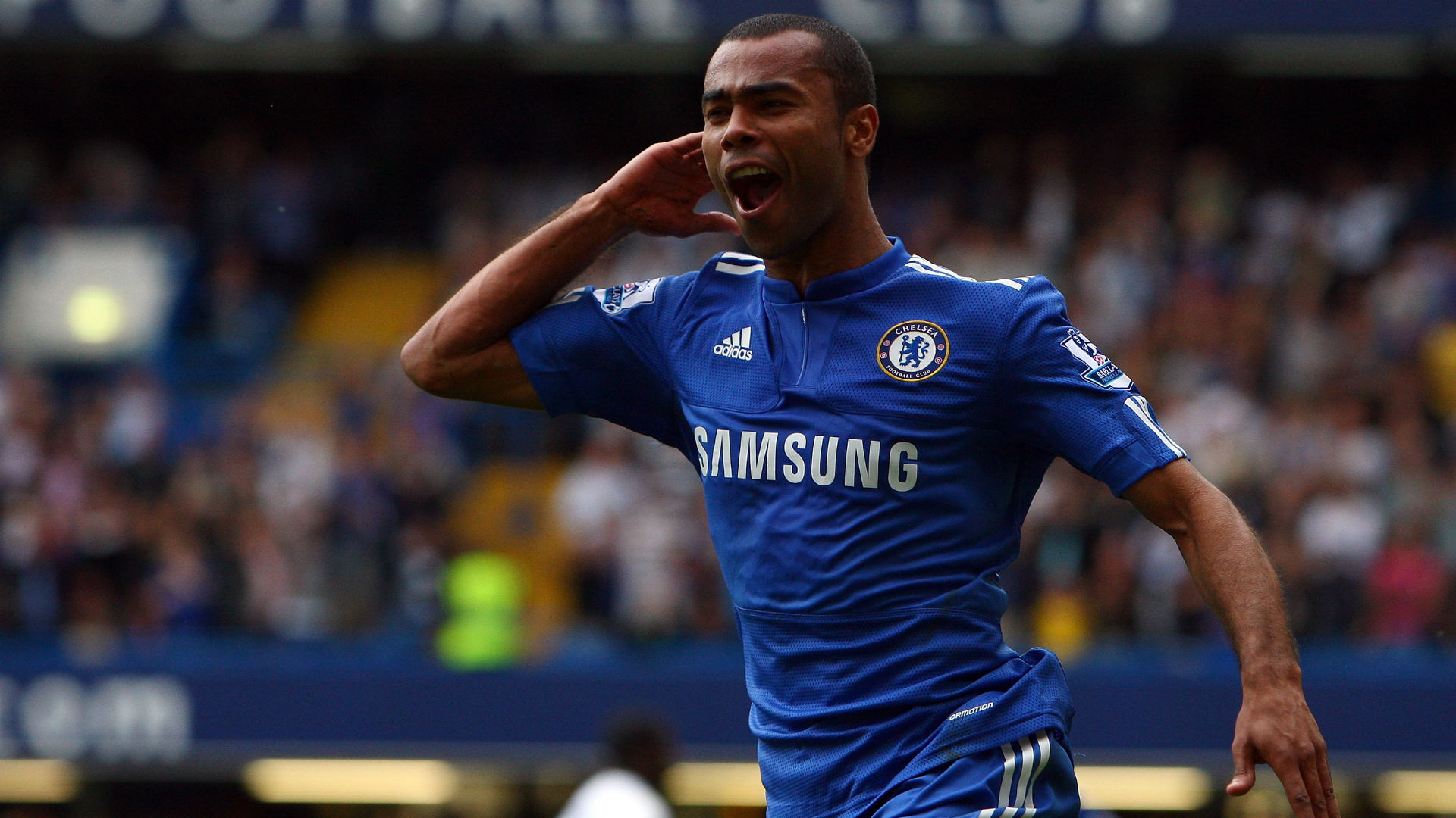 Cole dành thêm chức vô địch với Chelsea. Ảnh: AP Ngoại hạng Anh, MU, Chelsea, Arsenal, Man City, Man Utd, Manchester United, tin Ngoại hạng Anh