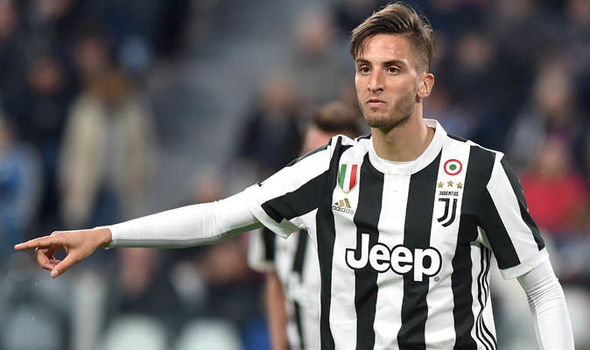 Barca quan tâm Bentancur. Ảnh: Express Barca, Barcelona, Juve, Juventus, Neymar, Suarez, Bentancur, tin chuyển nhượng Barca