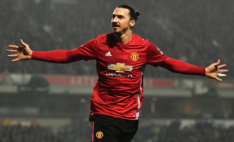 Ibrahimovic đến MU để giành danh hiệu. Ảnh: Guardian MU, Man Utd, tin MU, tin Man Utd, tin tức MU, tin Ngoại hạng Anh, Ngoại hạng Anh, chuyển nhượng MU, chuyển nhượng Man Utd, tin chuyển nhượng MU, tin chuyển nhượng Man Utd, Lukaku, Lindelof, Paul Pogba, Herrera, Ibrahimovic