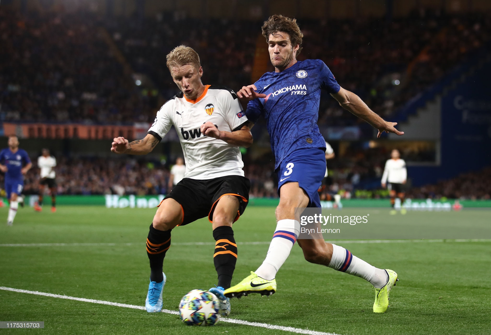 Chelsea không áp đảo Valencia. Ảnh: Getty Trực tiếp Chelsea vs Valencia, trực tiếp Cúp C1, Trực tiếp Champions League, Chelsea vs Valencia, Chelsea, Valencia, link xem Chelsea vs Valencia, trực tiếp Chelsea, trực tiếp cup C1, Trực tiếp Chelsea Valencia
