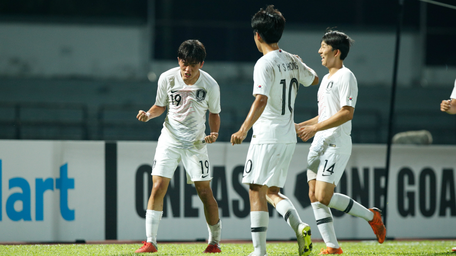 U16 Hàn Quốc không hề thắng dễ dàng. Ảnh: AFC kết quả u16 châu á, kết quả u16 hàn quốc, kết quả u16 myanmar vs u16 hàn quốc, u16 myanmar vs u16 korea, u16 myanmar u16 hàn quốc, link xem u16 myanmar vs u16 hàn quốc, link kết quả u16 myanmar vs u16 hàn quốc