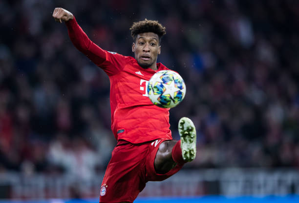 Pha bóng dẫn đến chấn thương của Coman. Ảnh: Getty Kingsley Coman, Kết quả Bayern Munich vs Tottenham, Bayern Munich, Tottenham, cup c1 châu âu, champions league