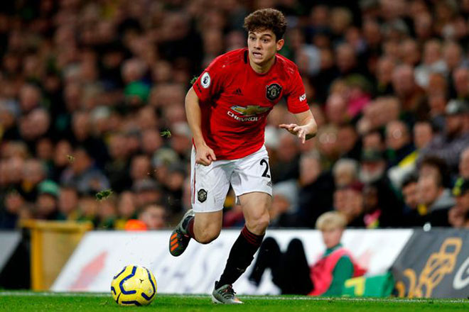 Daniel James sẽ được chăm sóc đặc biệt. Ảnh: AP MU vs Colchester, Manchester United, daniel james, cohen bramall, Colchester United, cup liên đoàn anh, carabao cup