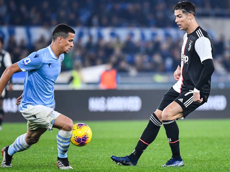 Ronaldo và Juve từng bị Lazio ngược dòng. Ảnh: Getty Juventus vs Lazio, siêu cup ý, siêu cup italia, supercoppa italiana, juve vs lazio, juventus
