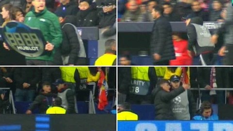 Simeone nhờ người chuyển lời đến cậu bé nhặt bóng. Ảnh: Screenshot atletico vs liverpool, Diego Simeone, Champions League, Cúp C1, Atletico Madrid, Liverpool