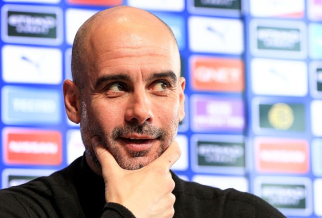 Pep đã tự làm mới mình khi đến Man City. Ảnh: Metro Jose Mourinho, Pep Guardiola
