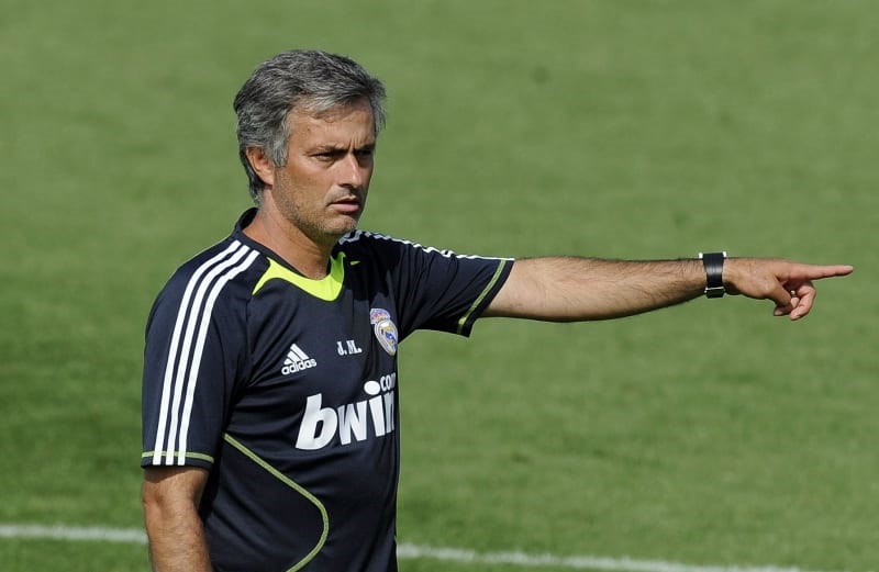 Mourinho đến Real Madrid để đối đầu Pep và Barca. Ảnh: Internet Jose Mourinho, Pep Guardiola