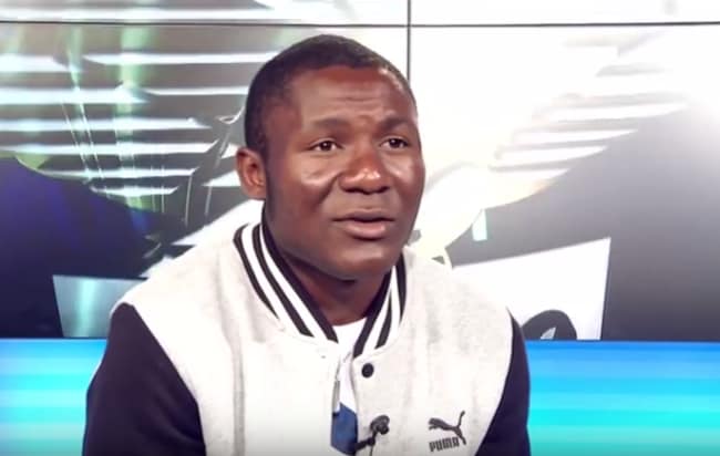 Gương mặt 'trung niên' của Minala. Ảnh: Screenshot Serie A, Joseph Minala, Lazio