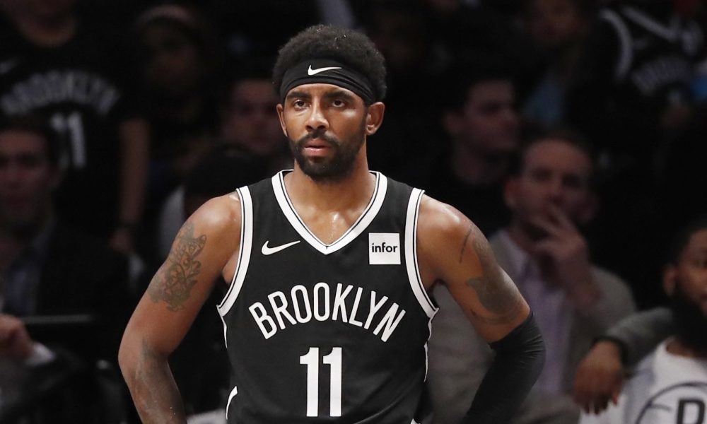 Irving đang tranh chấp quyền lực với LeBron James? Ảnh: Internet Kyrie Irving, NBA, Bayless, bóng rổ
