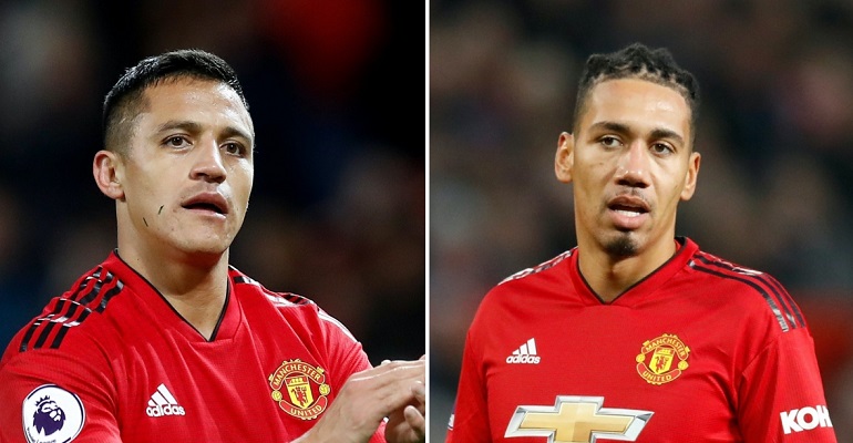 Sanchez và Smalling trở thành 'vật tế thần'. Ảnh: Getty Tin chuyển nhượng, chuyển nhượng bóng đá, chuyển nhượng bóng đá hôm nay, chuyển nhượng MU, Manchester United, Inter Milan, Juventus, barca