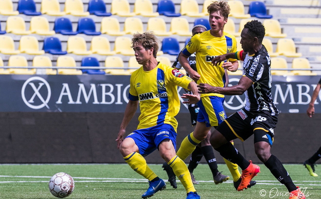 Công Phượng không có nhiều cơ hội tại Sint-Truiden Đoàn Văn Hậu, Heerenveen vs Utrecht, Heerenveen, HLV Lê Thụy Hải, VĐQG Hà Lan, SEA Games 2019