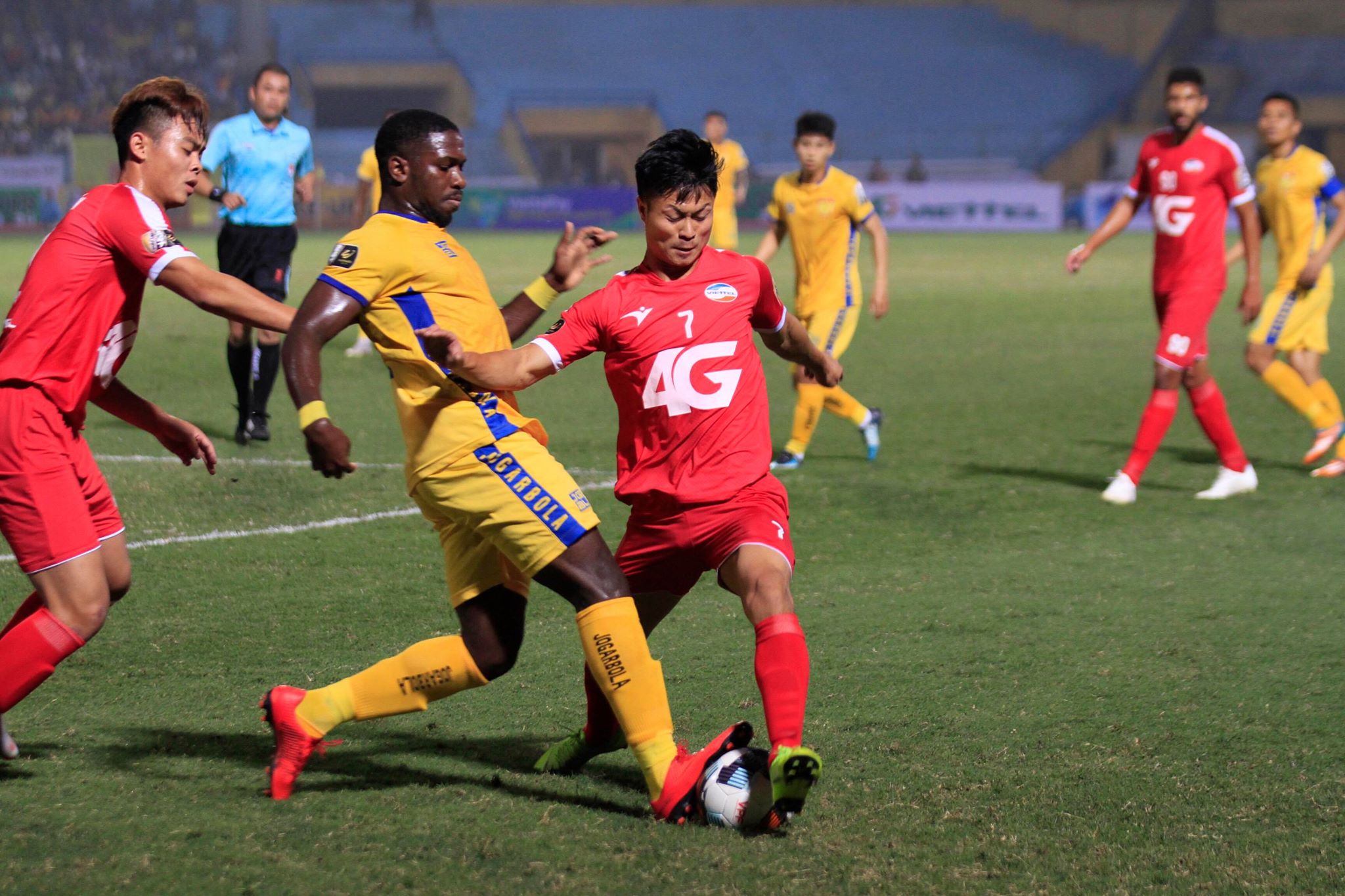 Thanh Hóa sẽ có trận đấu 6 điểm với CLB Viettel HAGL, Viettel, TP. HCM vs HAGL, Vòng 25 V-League 2019, BXH V-League, Lịch thi đấu V-League
