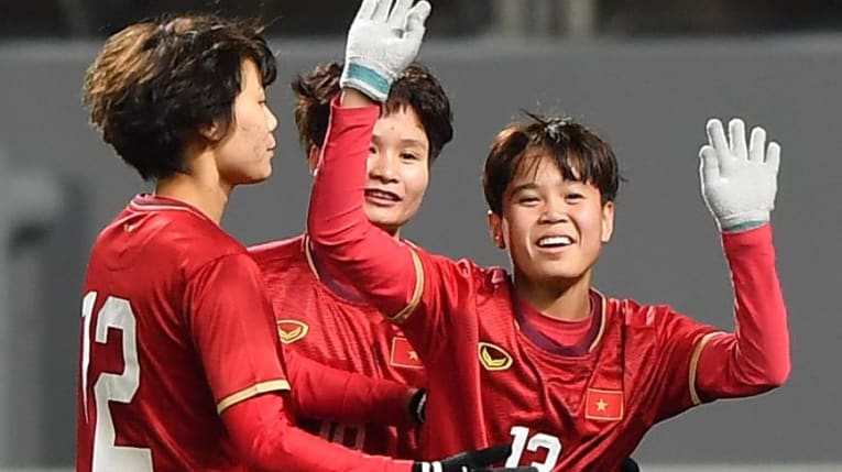 Ngân Thị Vạn Sự ghi bàn thắng duy nhất cho ĐT Việt Nam Nu viet nam 1-0 nu myanmar