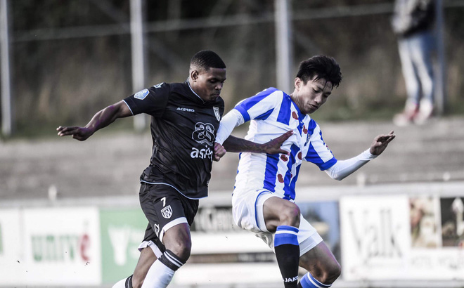 Văn Hậu thi đấu tương đối ấn tượng trong màn lội ngược dòng của Jong Heerenveen Jong Zwolle 2-3 Jong heerenveen