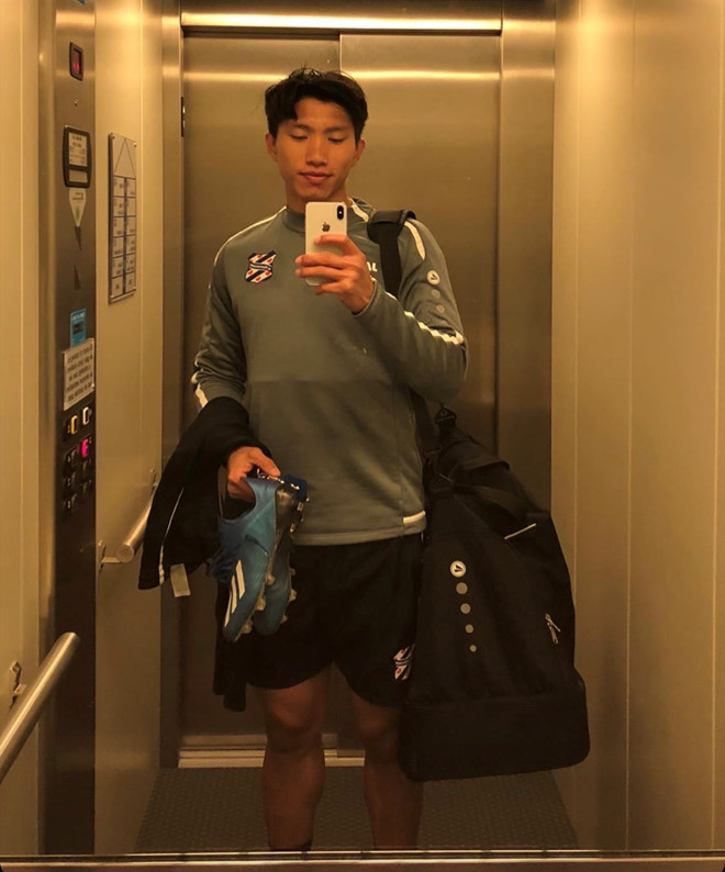 Văn Hậu trở lại tập luyện tại Heerenveen Van Hau tro lai tap luyen