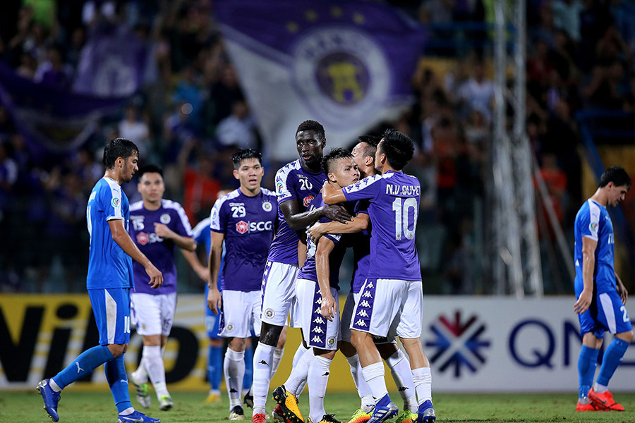 HLV Chu Đình Nghiêm sẽ phải dựa hoàn toàn vào các ngôi sao tấn công của đội bóng Ha Noi FC vo dich v.league 2020 nho ban linh