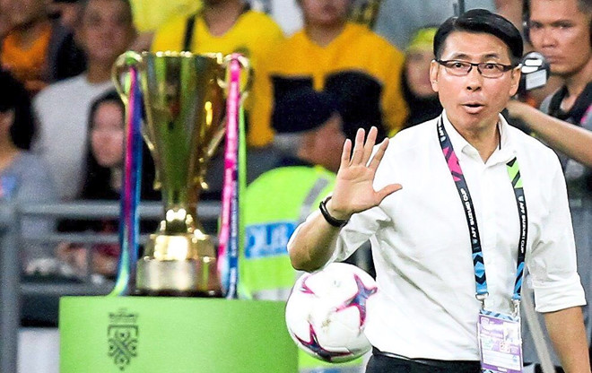 HLV Tan Cheng Hoe hết sức lo lắng trước đại chiến với Việt Nam HLV Malaysia lo sot vo