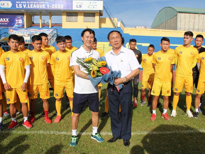 CLB Thanh Hóa bất ngờ xin bỏ V-League 2020 Thanh Hoa xin bo V-League 2020