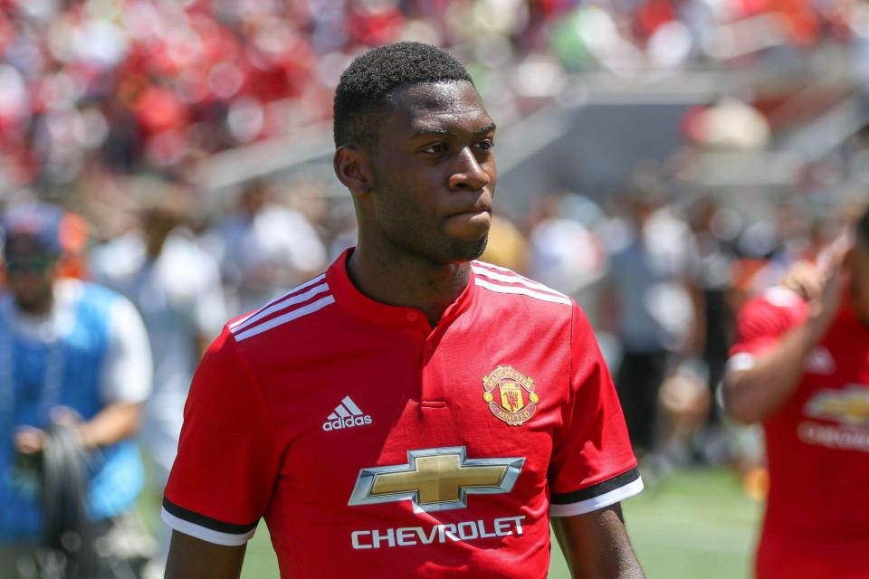 Fosu-Mensah sẽ trở lại MU mùa đông này Timothy Fosu-Mensah, MU, Man Utd, Danny Ings, chuyển nhượng MU