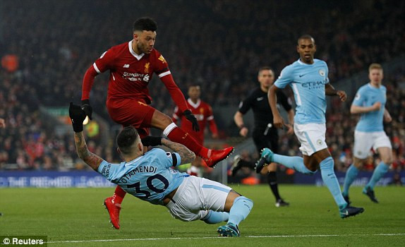 Liverpool thắng trận nhọc nhằn dù đã có lúc dẫn trước 4-1 Liverpool vs Man City, kết quả Liverpool vs Man City, tỷ số Liverpool vs Man City, xem Liverpool vs Man City, kết quả Ngoại hạng Anh