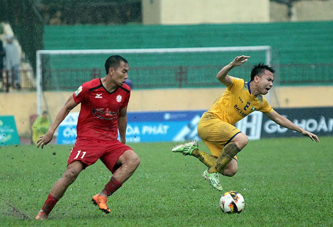 V-League, U23 Việt Nam, CLB TP.HCM, Công Vinh