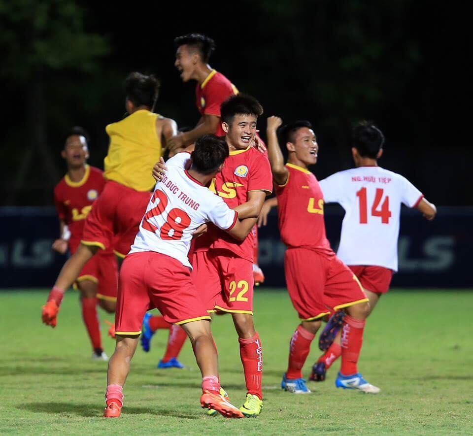 U17 Viettel ăn mừng chức vô địch Kết quả U17 Viettel vs U17 SLNA, U17 Viettel vs U17 SLNA, tỷ số U17 Viettel vs U17 SLNA