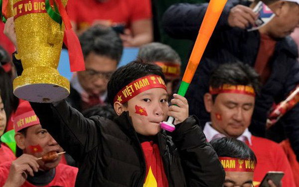 Kèn Vuvuzela gây khó chịu Tin bóng đá Việt HOT, ĐÌnh Trọng, Tin bóng đá Việt HOT hôm nay, vuvuzuela