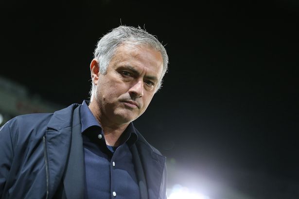 HLV Mourinho vẫn đang thất nghiệp sau khi bị sa thải ở MU Asian Cup 2019, ĐT Việt Nam, Việt Nam