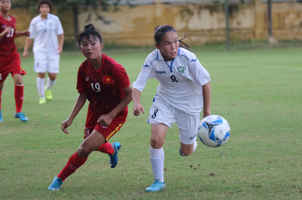 Các cầu thủ U16 nữ Việt Nam trong một trận giao hữu với Uzbekistan Trực tiếp U16 nữ Việt Nam vs U16 nữ Lào, U16 nữ Việt Nam vs U16 nữ Lào, xem U16 nữ Việt Nam vs U16 nữ Lào